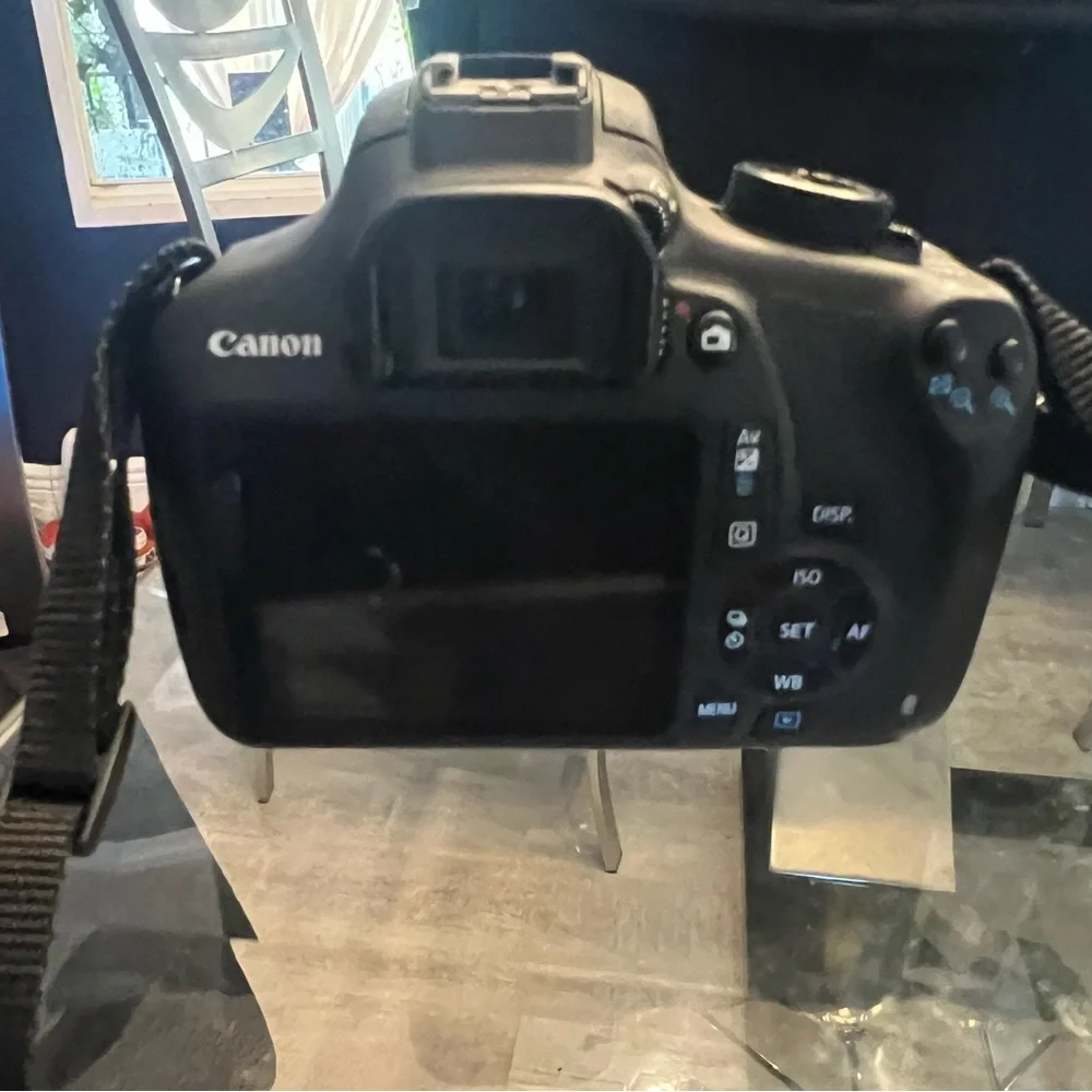 Canon EOS Rebel T5 DSLR Camera